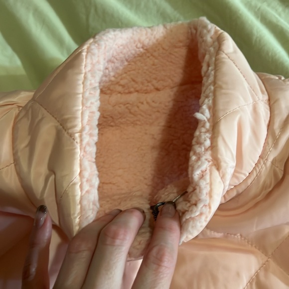 Pink Vest - Picture 2 of 4